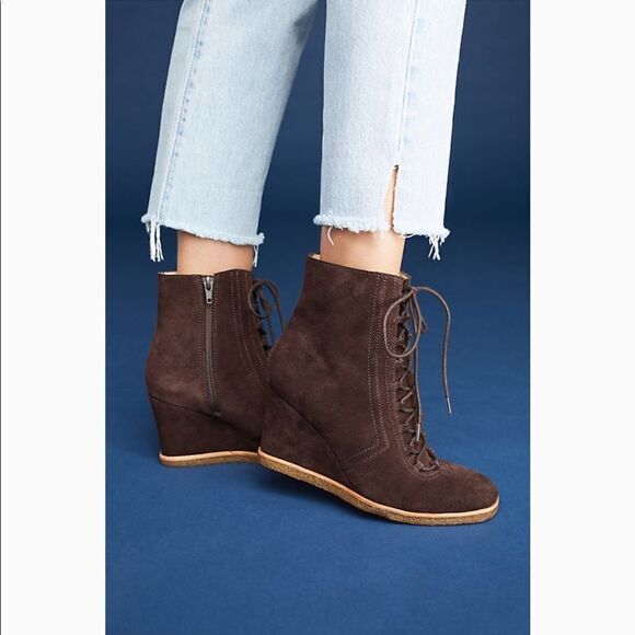 Bettye Muller Wander Suede Lace Up Wedge Boots 6.5 - Picture 1 of 8